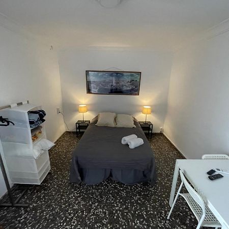 Alojamiento En El Centro De Toledo Apartment Luaran gambar